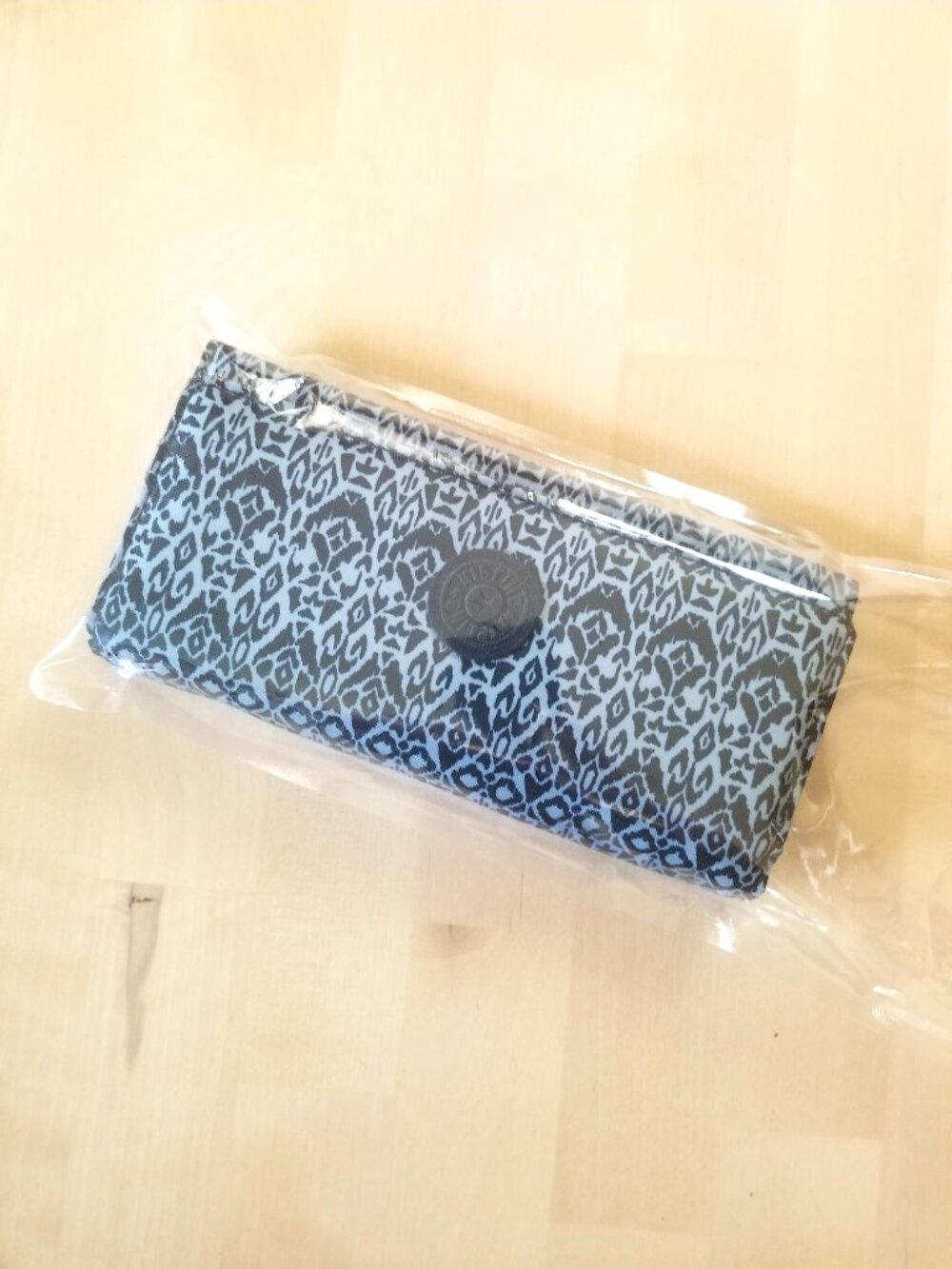 Kipling Wallet - Picture 9 of 9